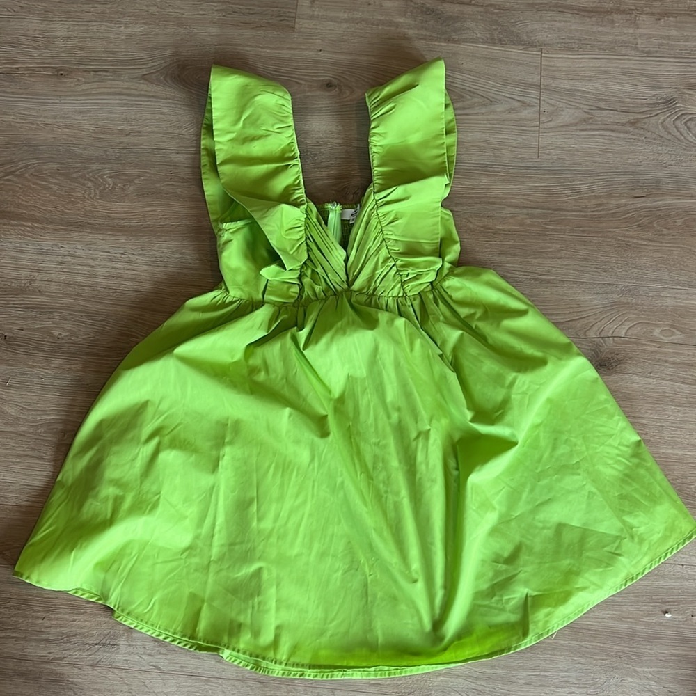 A Twist of Lime Dress - Picture 6 of 8